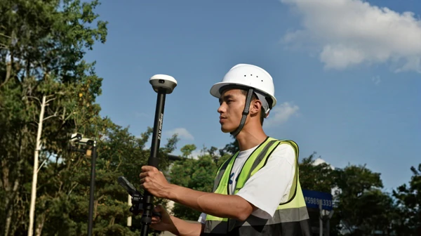 GNSS földmérési megoldás GNSS földmérési megoldás